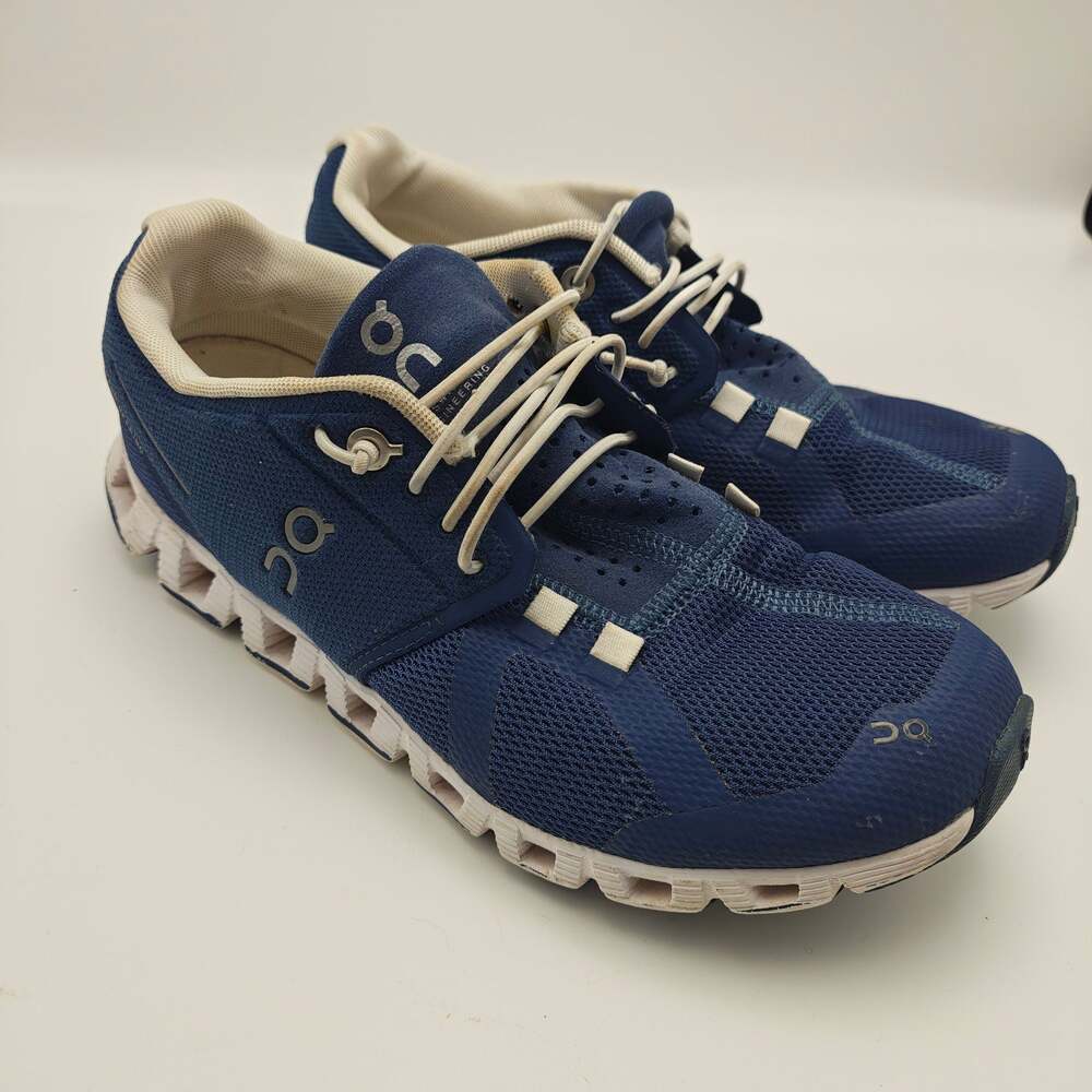On Cloud Women's Size 6 Running Shoes Navy Blue White Speed Lace Sneakers